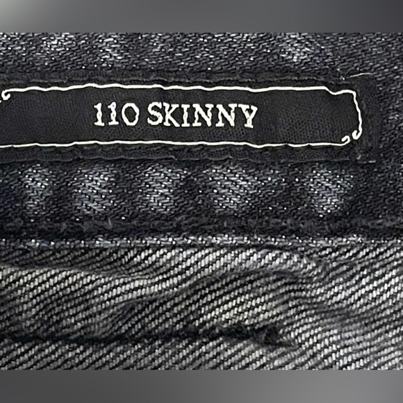 Lucky Brand Jeans - Picture 9 of 12